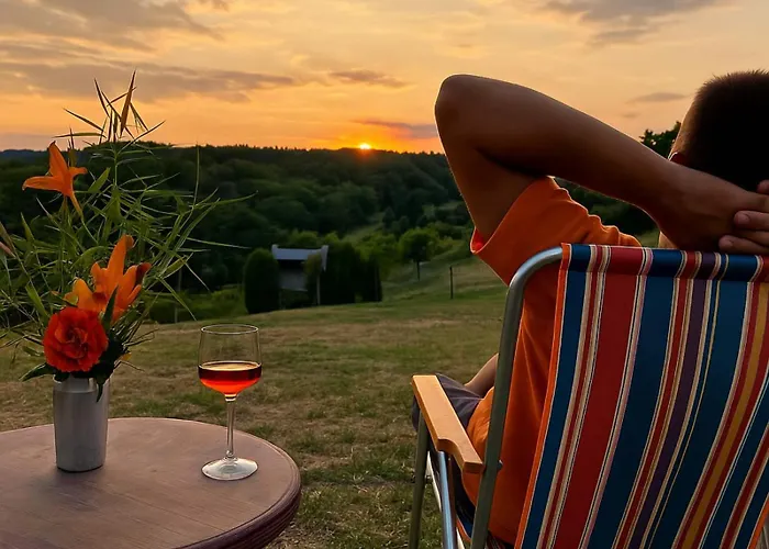 Suncana Strana Fruske Gore - Veliko Imanje Sa Kucom Za Odmor Tatil Evi