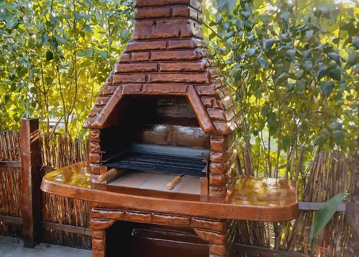 Suncana Strana Fruske Gore - Veliko Imanje Sa Kucom Za Odmor